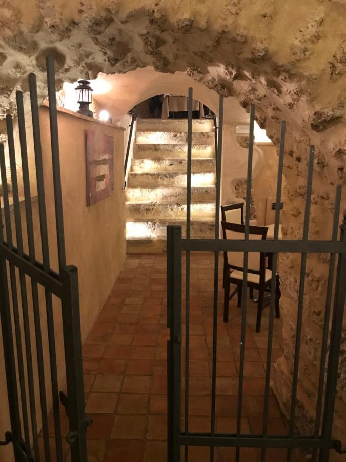 Affittacamere La Piazzetta Anagni Eksteriør bilde